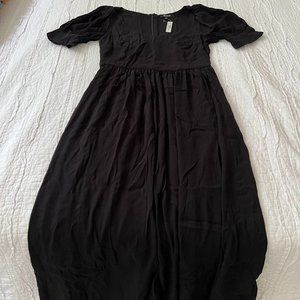 New with tags: Madewell Puff-Sleeve Scoop Midi Dress